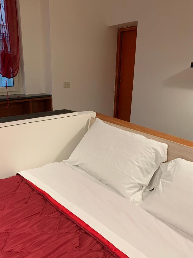 Bed and Breakfast Chiostro Di Santa Chiara Neapel Exterior foto