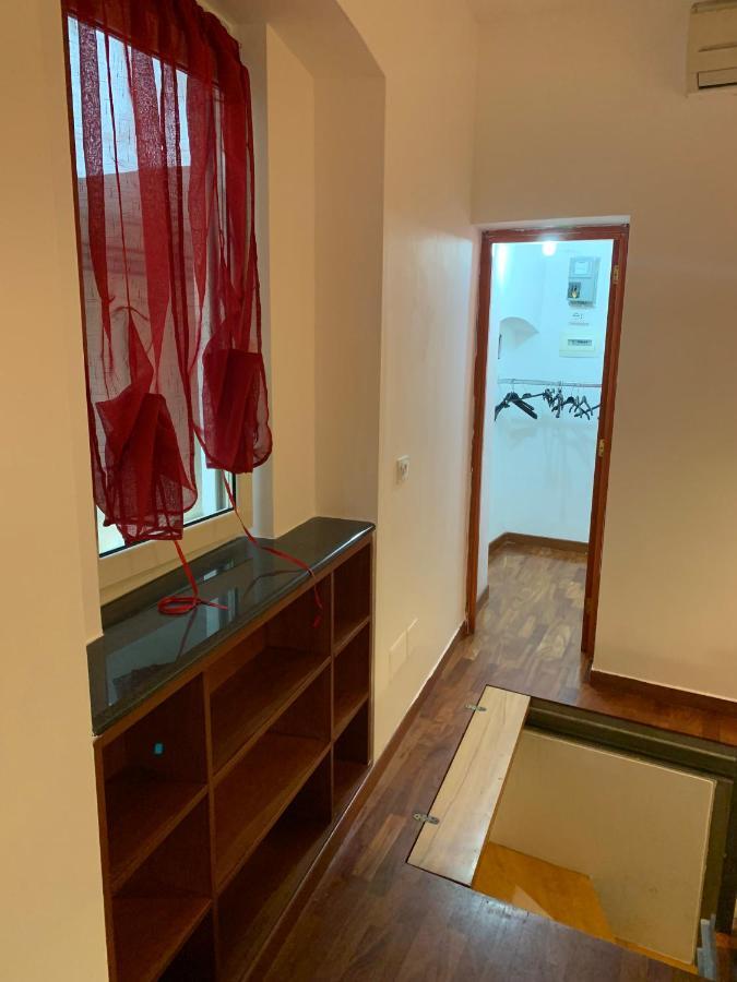 Bed and Breakfast Chiostro Di Santa Chiara Neapel Exterior foto